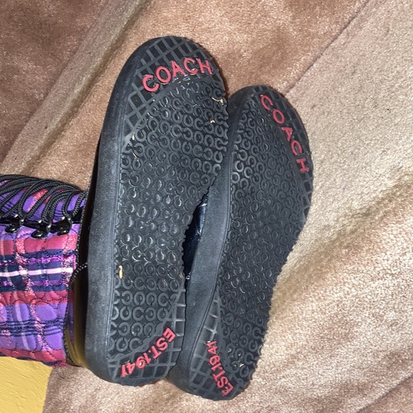 Beautiful Coach winter Boots - Picture 5 of 6